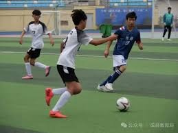 桑德斯分析巴黎与狼队争冠实力的差异